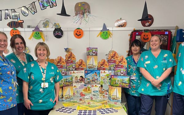 Children and Young People's Ward - Ward 10 | James Paget University ...